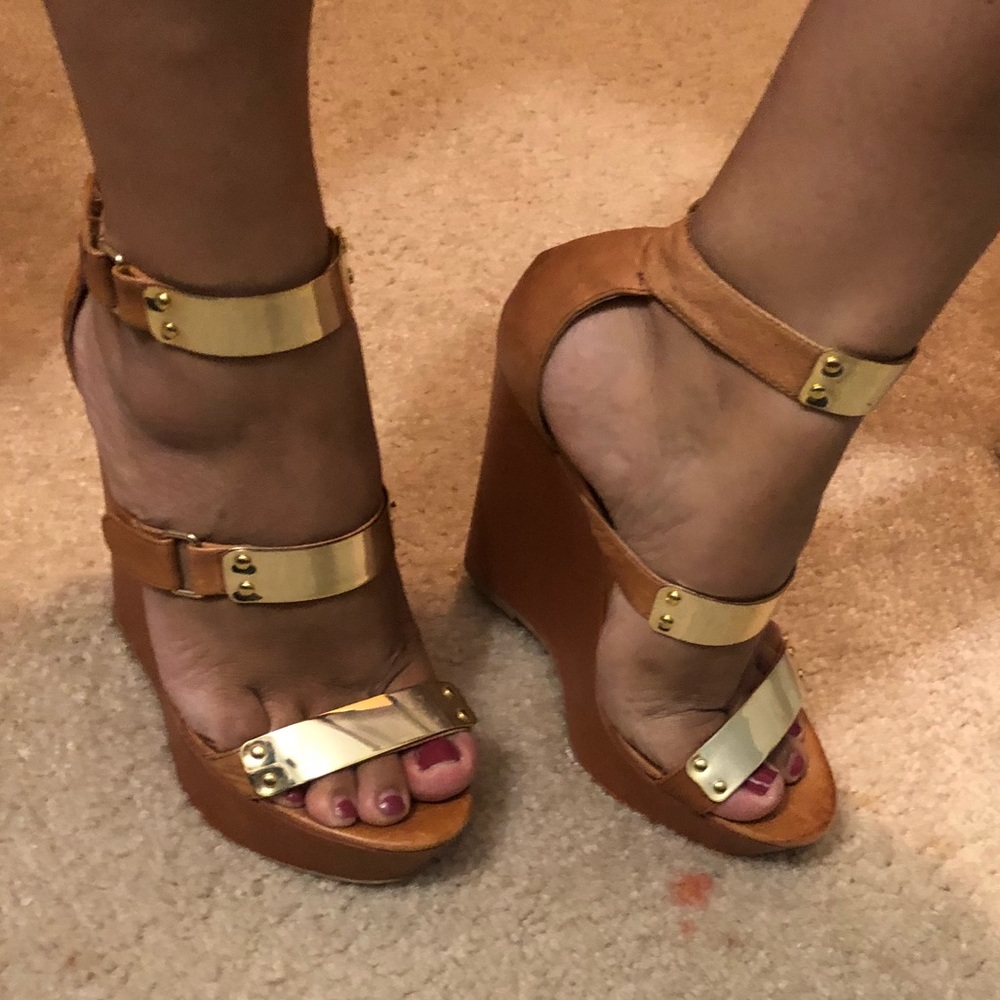 Steve Madden Wedges